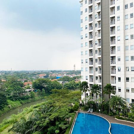 Stunning And Homey 2Br Apartment Mustika Golf Residence By Travelio Cikarang Exterior photo